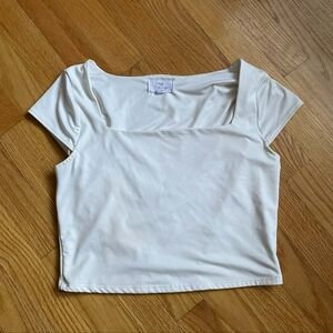 Live In The Moment Elegant White Crop Women's Top Size Large